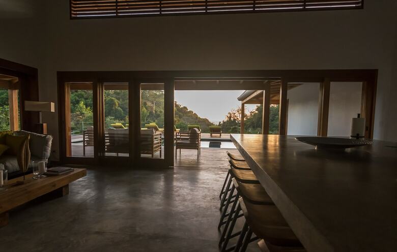 Hermosa-hills Luxury Villas