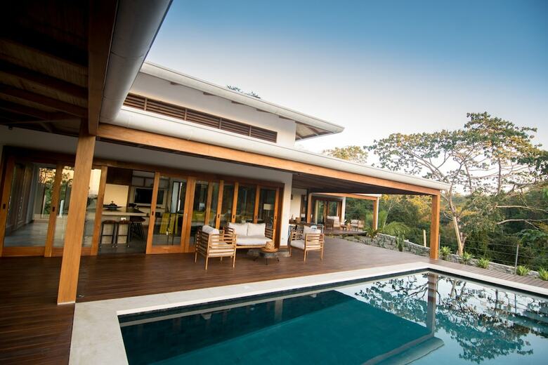 Hermosa-hills Luxury Villas