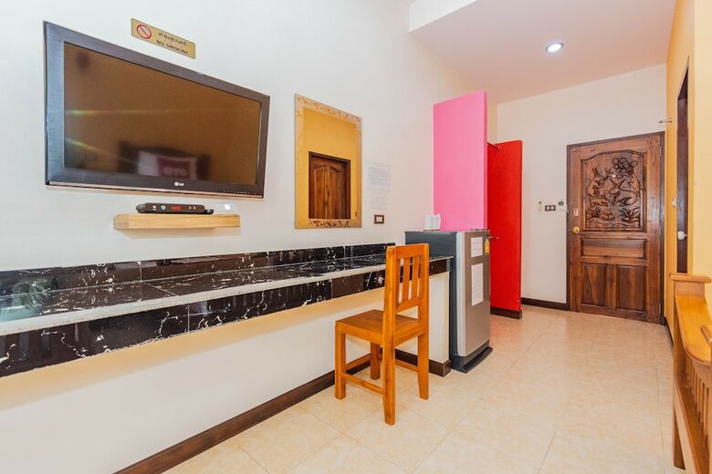 Hotel Oyo Baan Pak Rim Nam