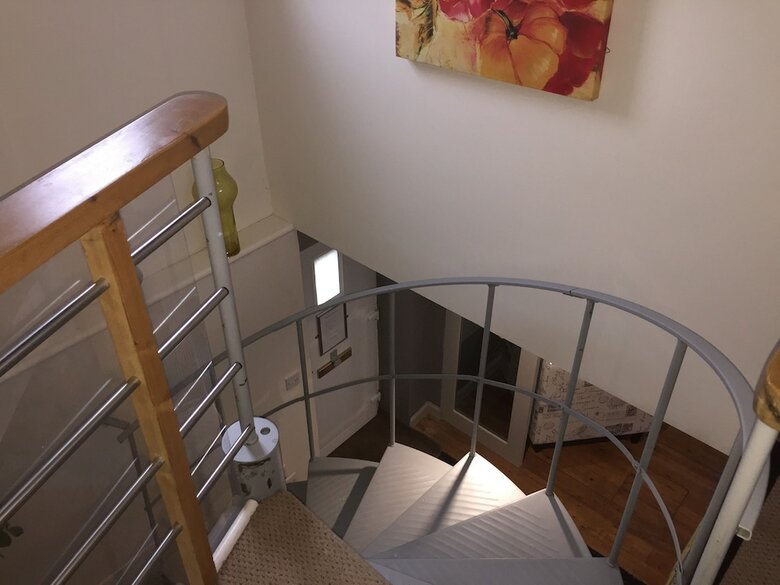 Residencia Large 2-bed House Derbyshire Off Chatsworth Rd