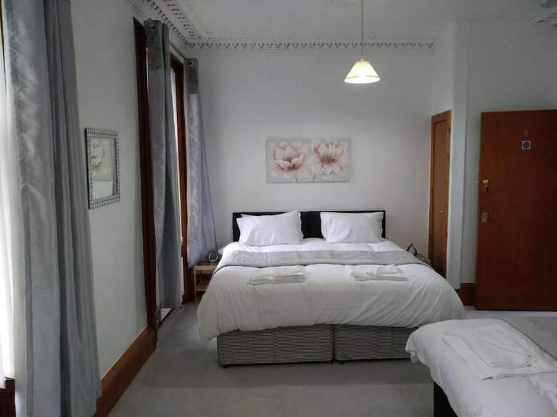 Hotel Lochview Guest House