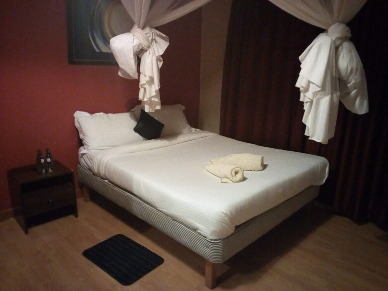 Matuu Ndallas Hotel