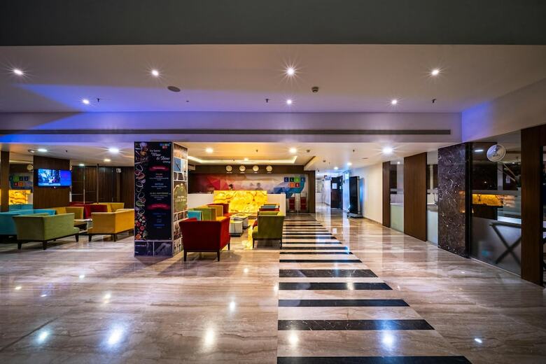 Hotel Mint Club 29
