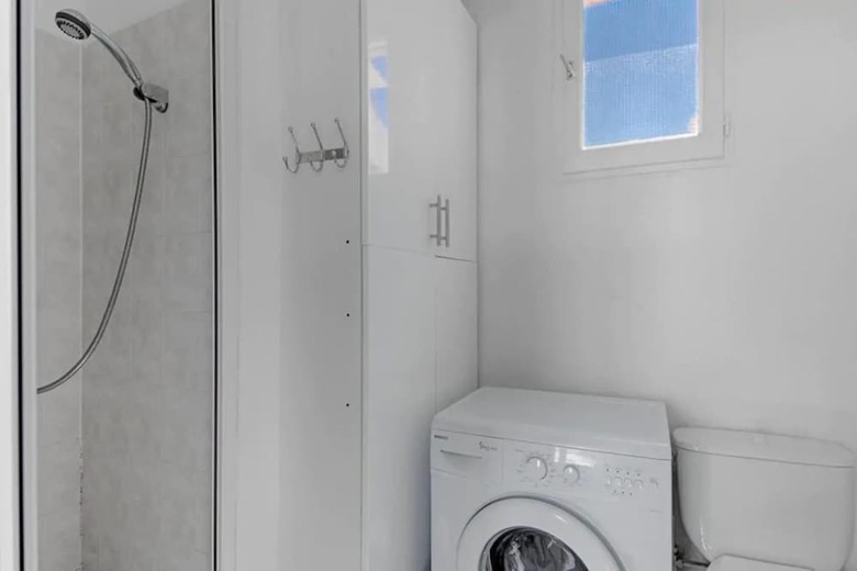 Spacious 1 Bedroom Apartment With Big Rooftop Terrace In Nice