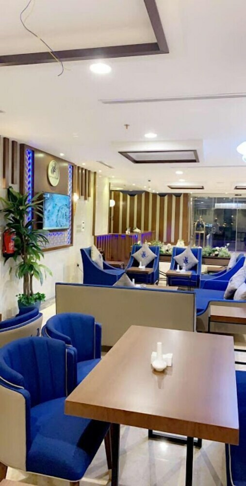 Swiss Blue 2 Hotel