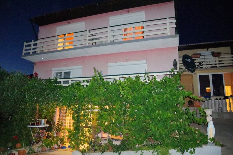 Apartments Opsenica
