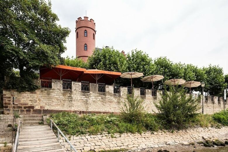 Hotel Burg Crass