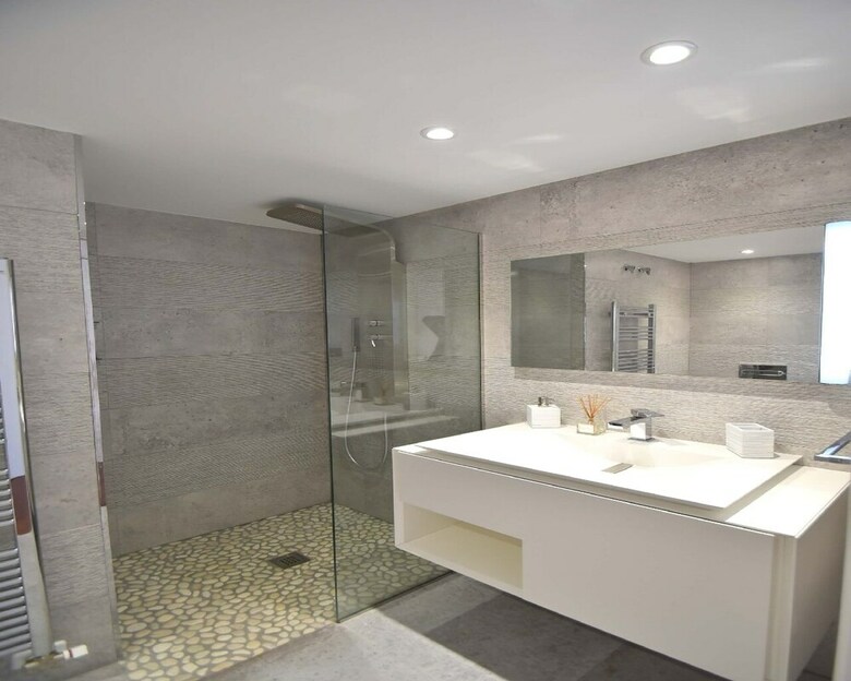 Villa Gaud� Vilanova House