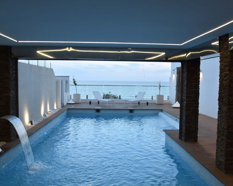 Villa Gaud� Vilanova House