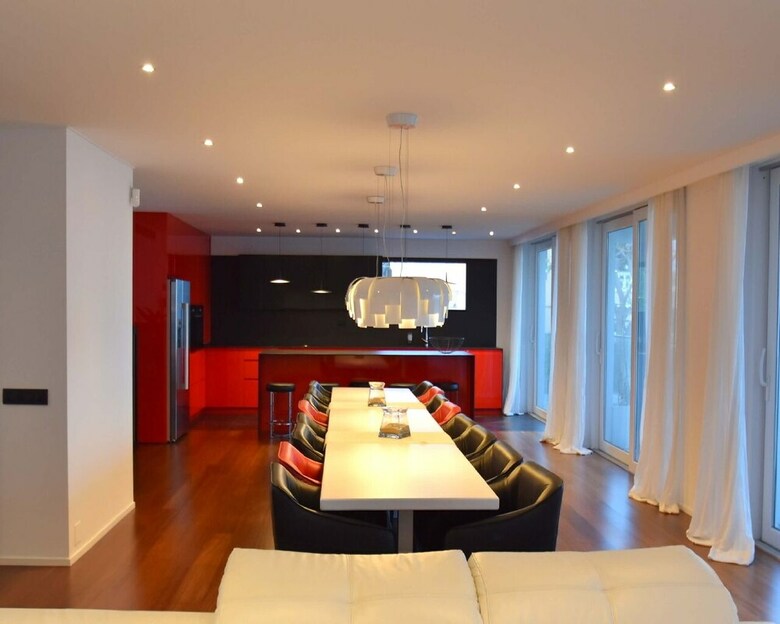 Villa Gaud� Vilanova House
