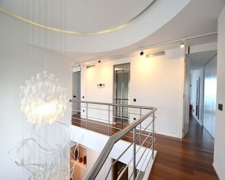 Villa Gaud� Vilanova House