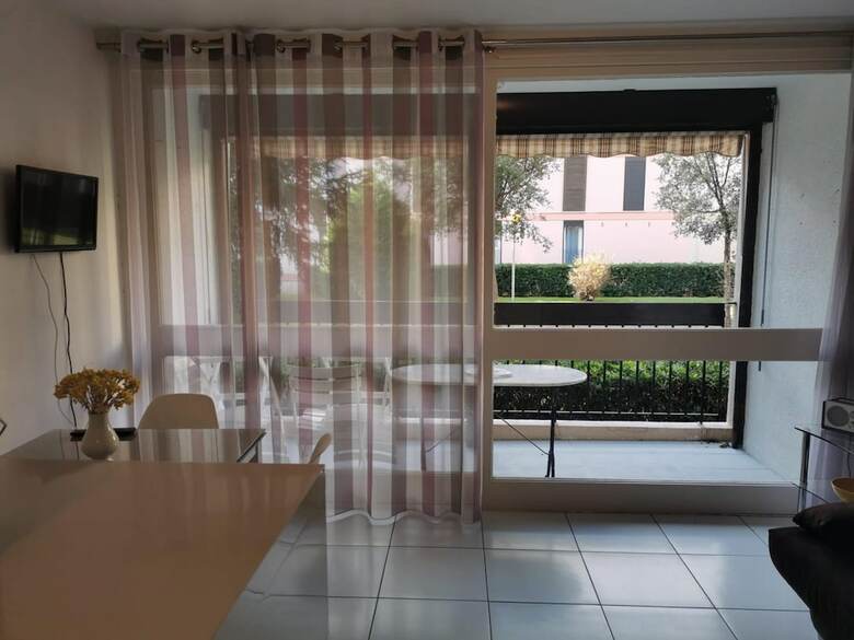 Apartamento Studio In Saint-cyprien, With Furnished Terrace