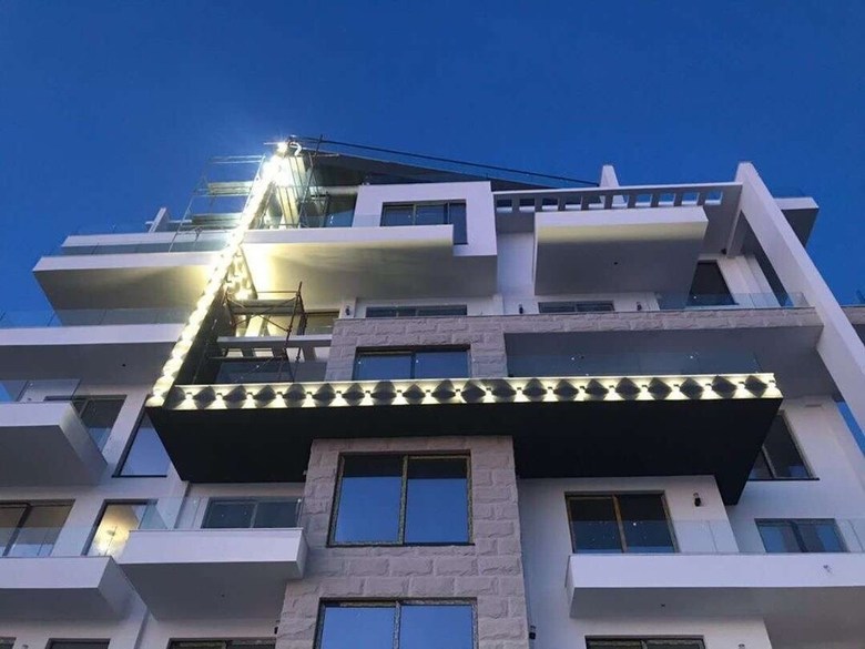 Apart Hotel Dollaku