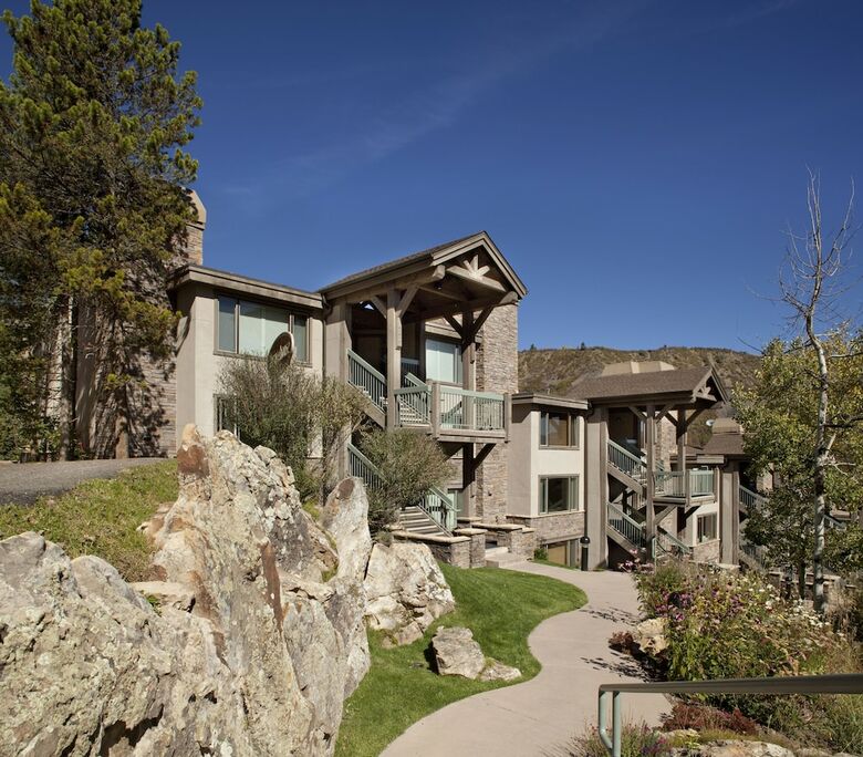 Hotel Terracehouse, A Destination Residence