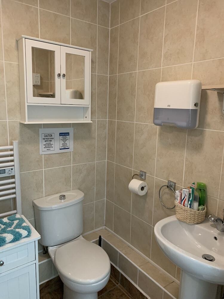Hotel Bedrocklodge Buisness Centre Holidaylets