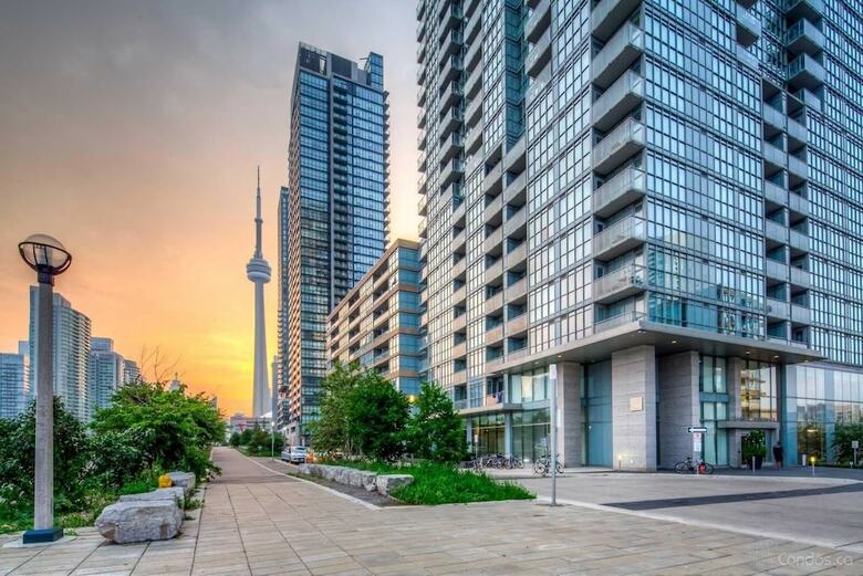 Skytree - Condos In Heart Of Downtown