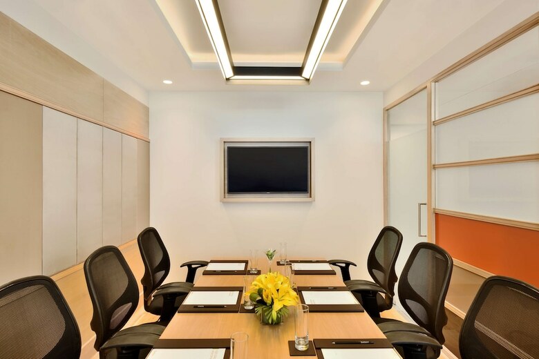 Hotel Radisson Gurugram Udyog Vihar