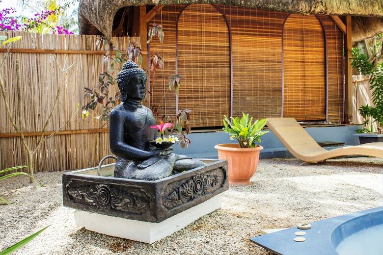 Hotel H�tel Des 2 Mondes