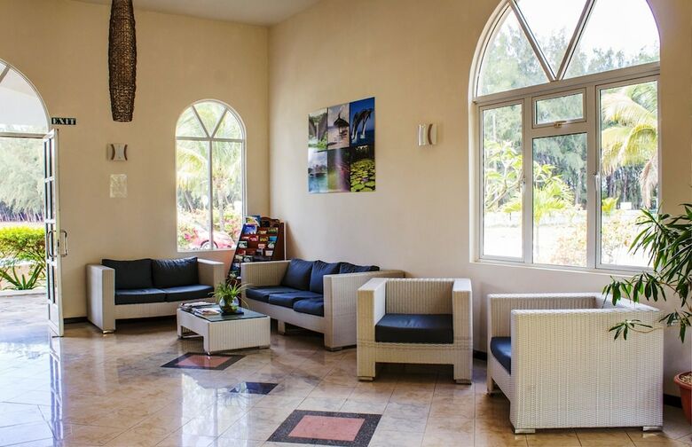 Hotel H�tel Des 2 Mondes