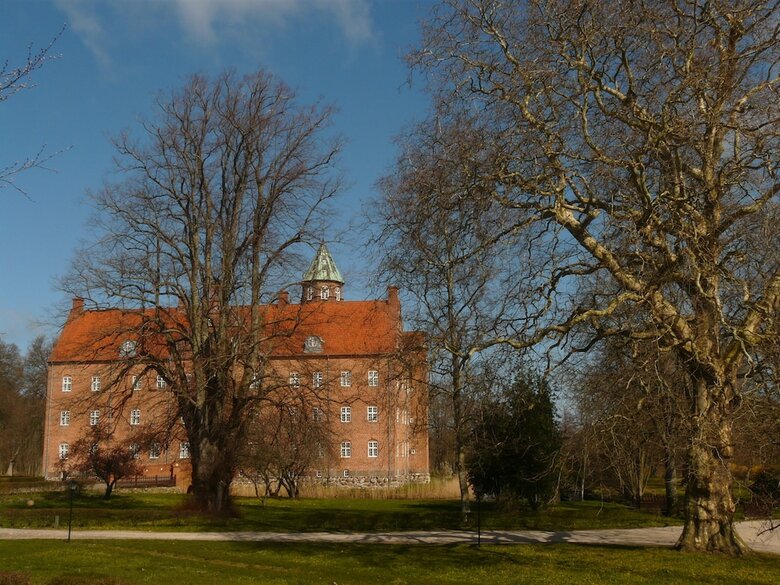 Hotel Sostrup Slot Og Kloster