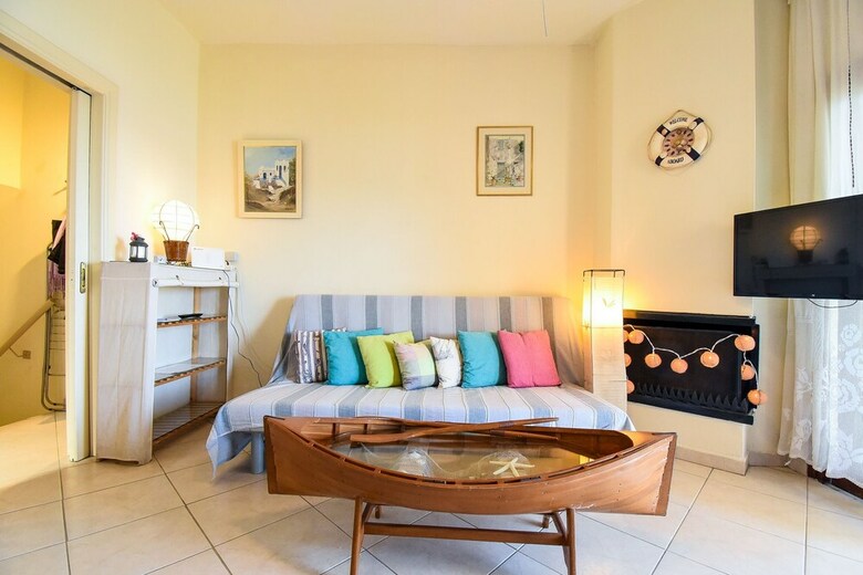 Areos Galaxy Apartments With Beach View
