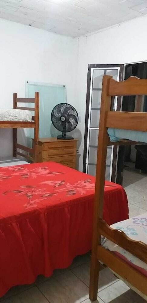Hostal H�stel Praia Martin de S� Caraguatatuba