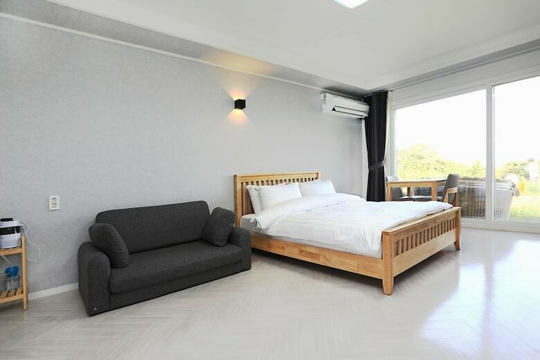Horang Horang Pension