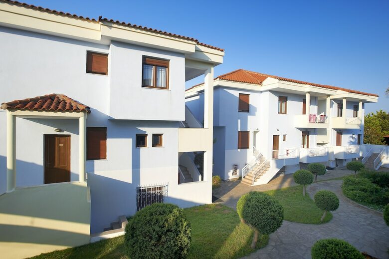 Hotel Acrotel Lily Ann Village