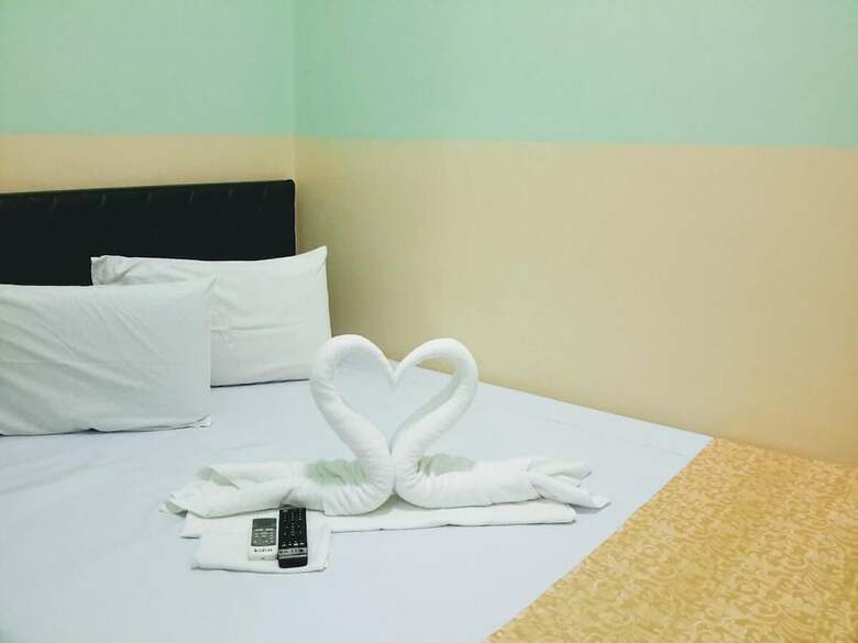 Hotel Knights Ko Suites