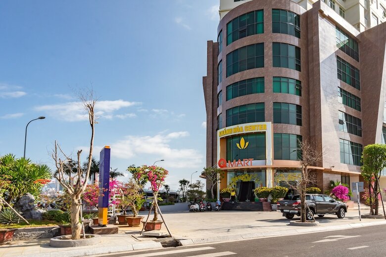 Skyline Serviced Apartments