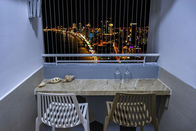 Skyline Serviced Apartments