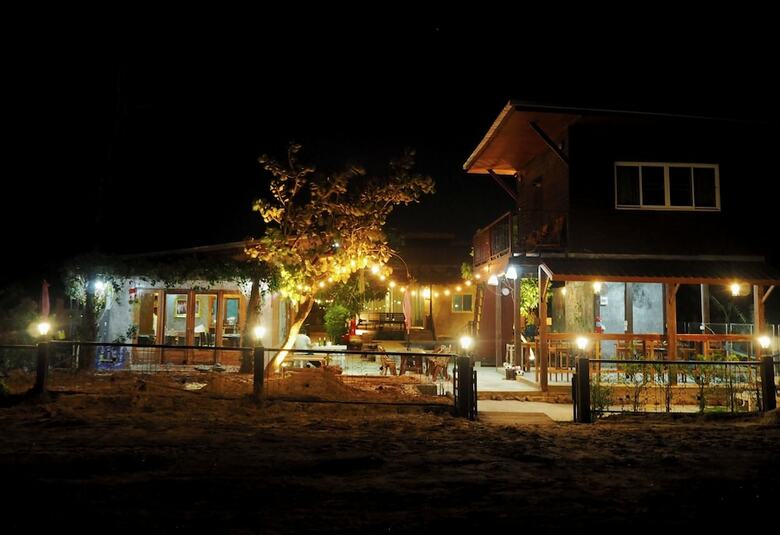 Hotel Nawiengkae Riverview Resort