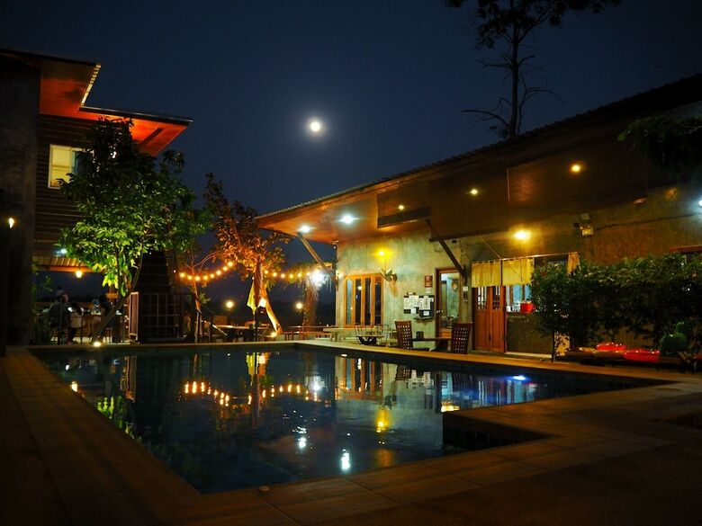 Hotel Nawiengkae Riverview Resort