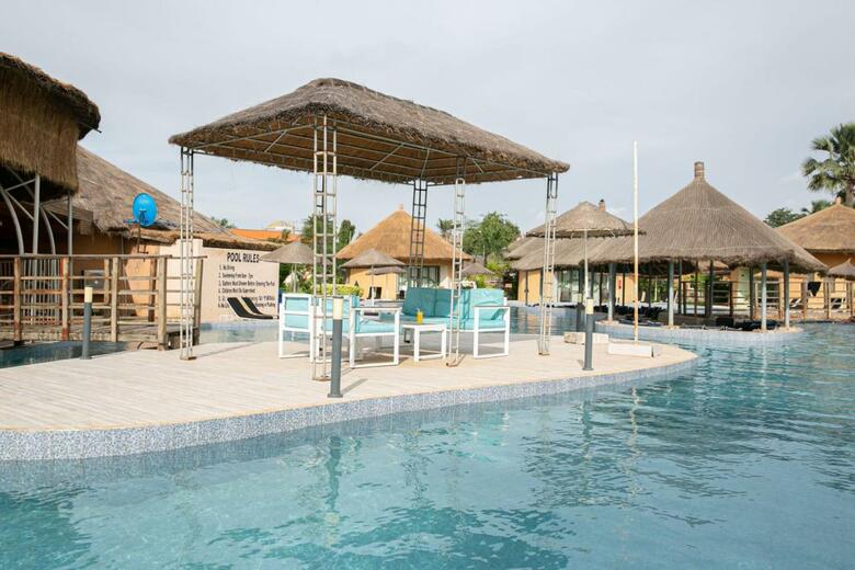 Hotel Bamboo Village Resort