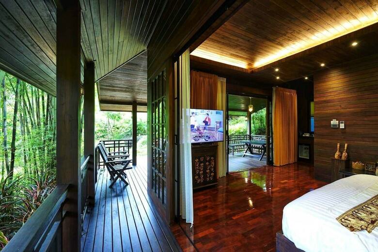 Hotel Samoeng Center