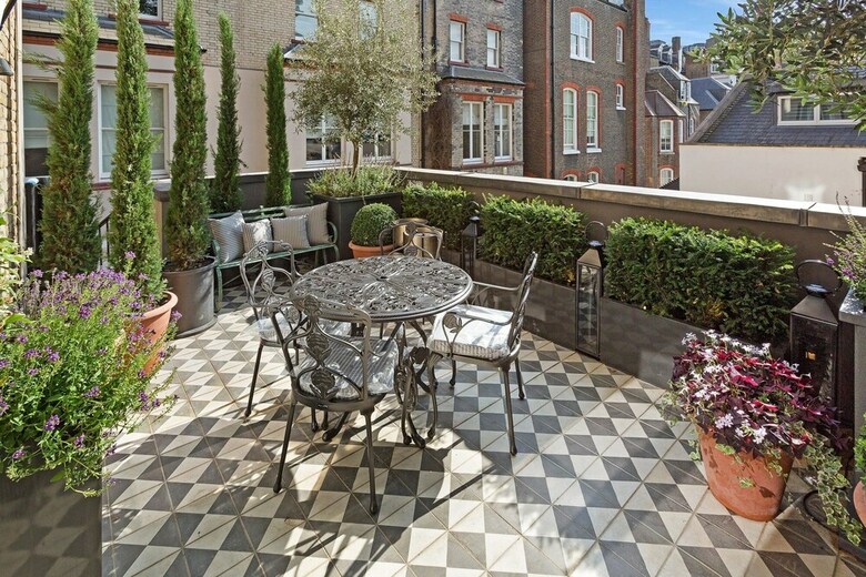 Luxury Apartment In Knightsbridge