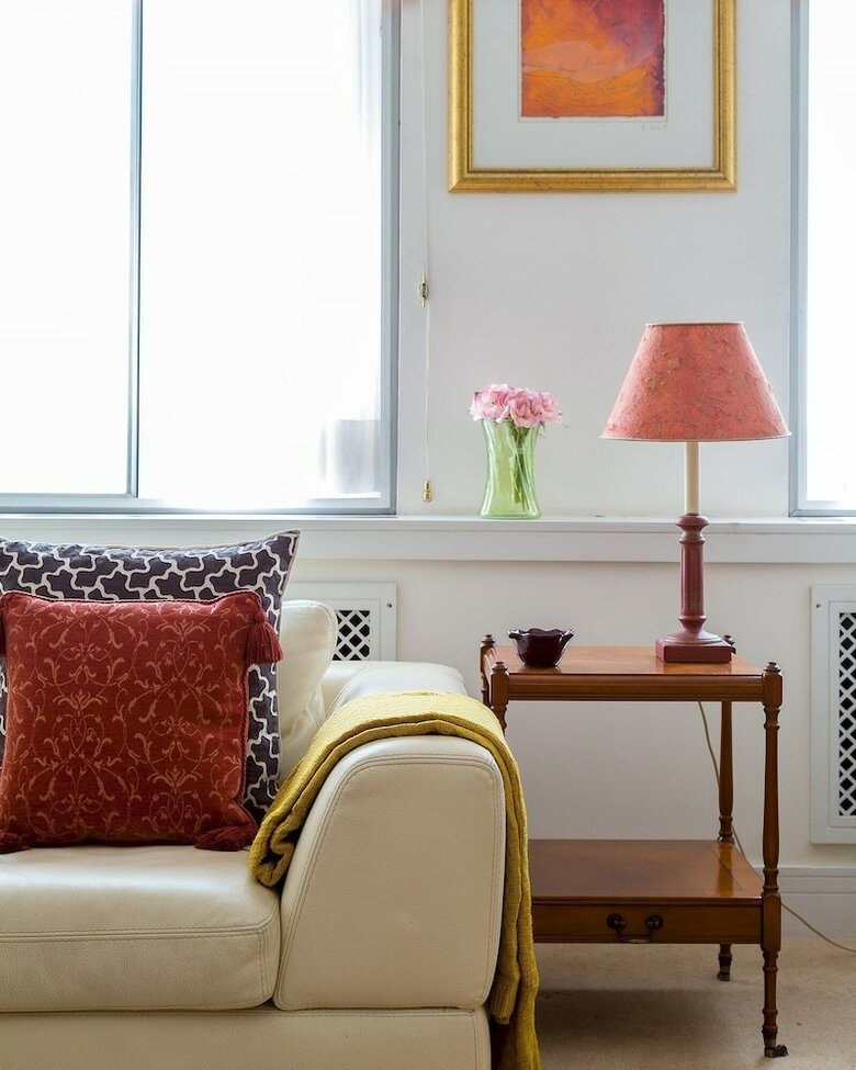 2-bed 2-bath Next To Park Lane