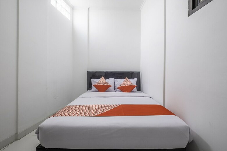Hotel Oyo 1608 Feby Maisonatte