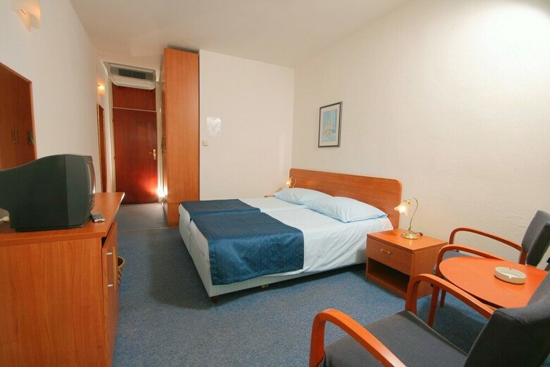 Hotel Medena