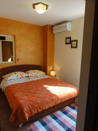 Hostal Rooms Marko Polo