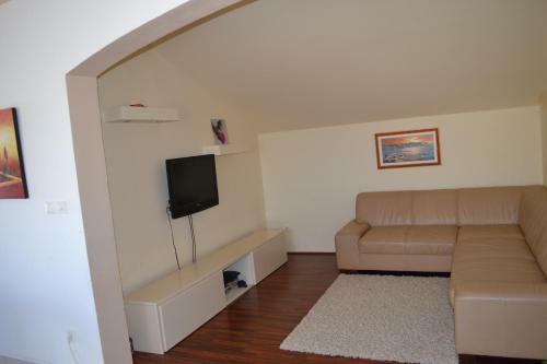 Apartments Danijela