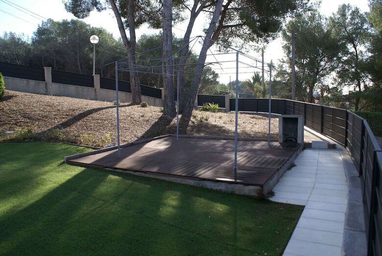 Cubelles Hlclub House