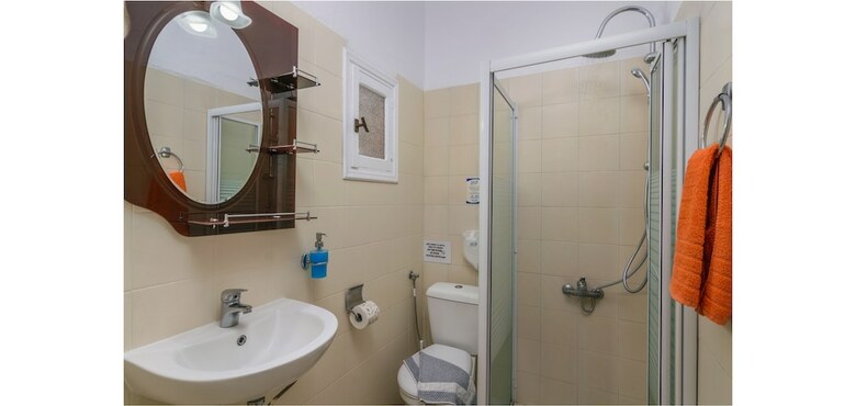 Hotel Avgerinos Deluxe Rooms