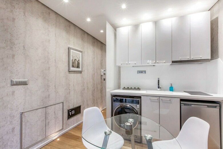Apartamento The Beverly Suite In Plaka, Athens!