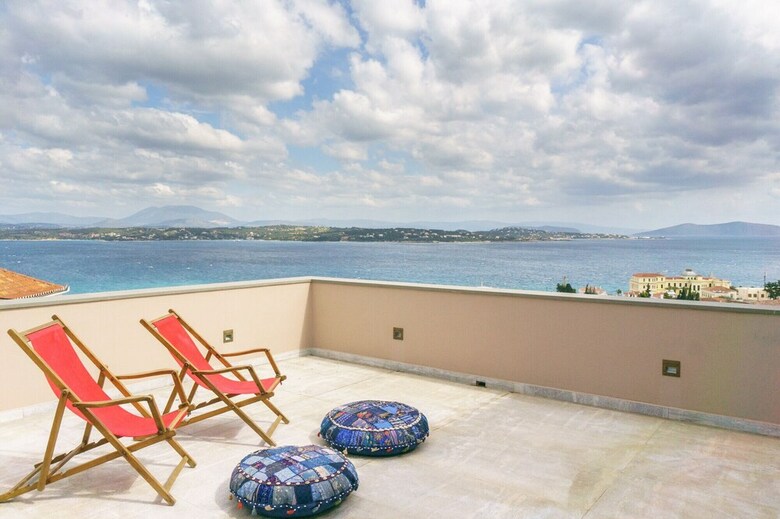Villa Maison Suisse With Panoramic Views Of Spetses