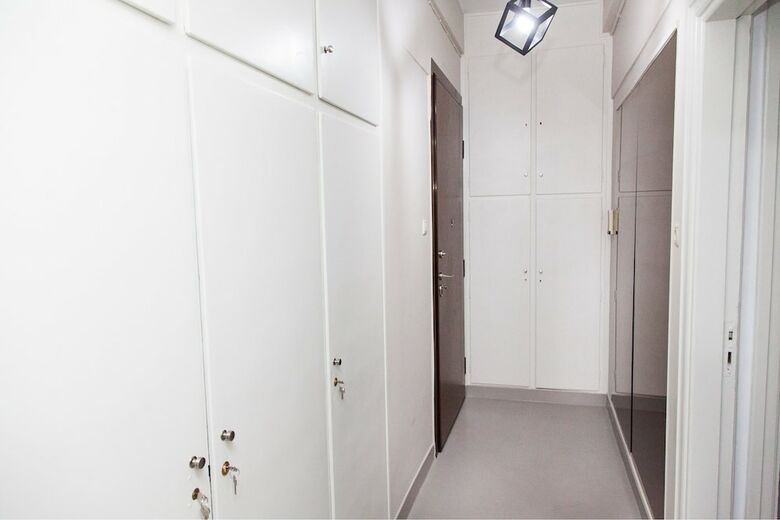 Stay In Fabulous Apartment In Athens