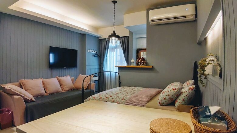 Hotel Daguli's Home