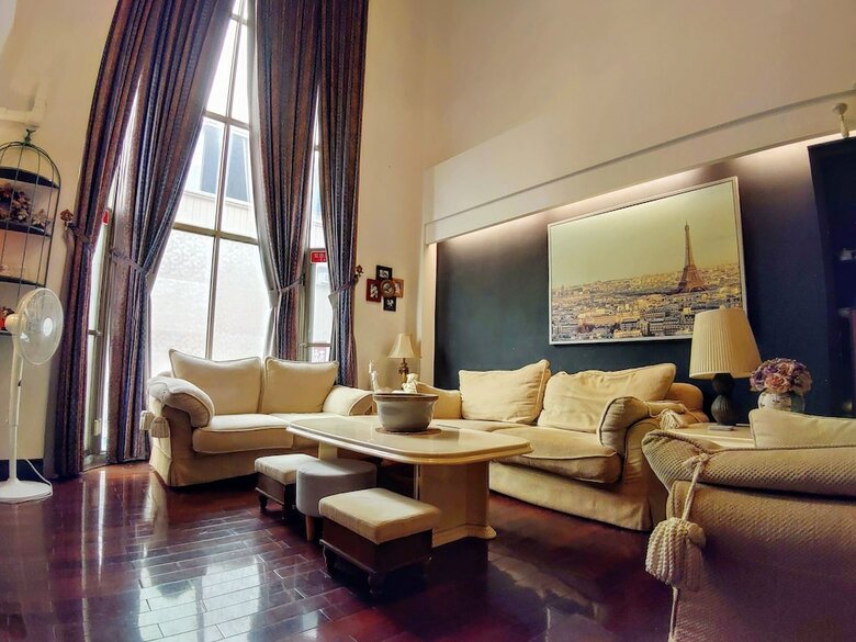 Hotel Daguli's Home
