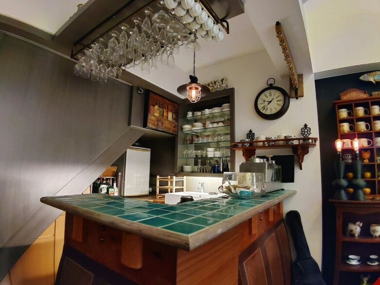 Hotel Daguli's Home