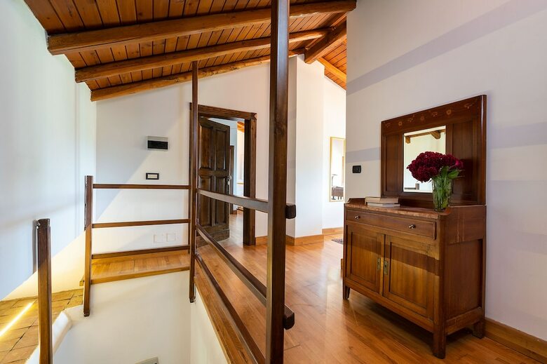 Villa Palmento La Rosa